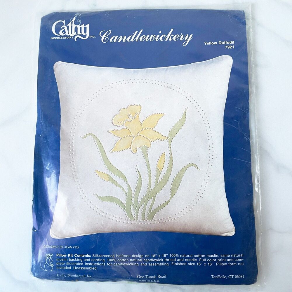 Vintage Candlewicking Pillow Kit Yellow Daffodil Cathy Needlecraft 7921 Sealed